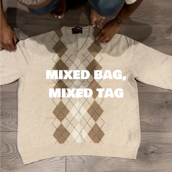 KNITWEAR: Mixed Bag, Mixed Tag - Picture 1 of 2